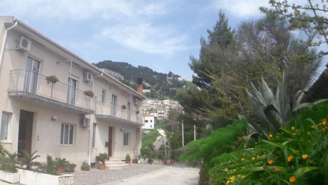 Photo of Buildings in Sutera