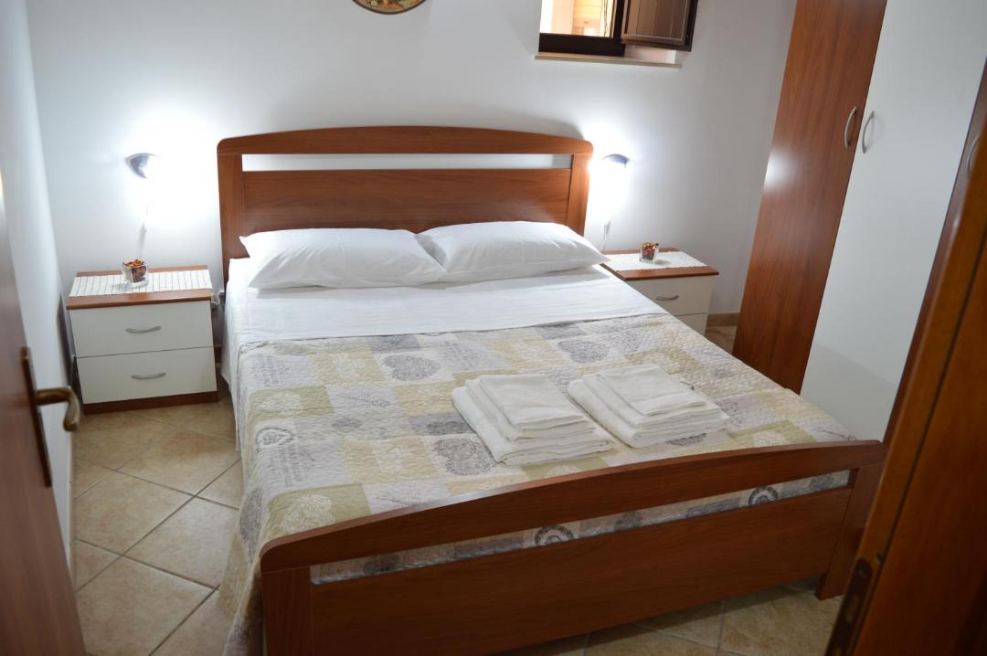 Photo of Bedroom in Avola