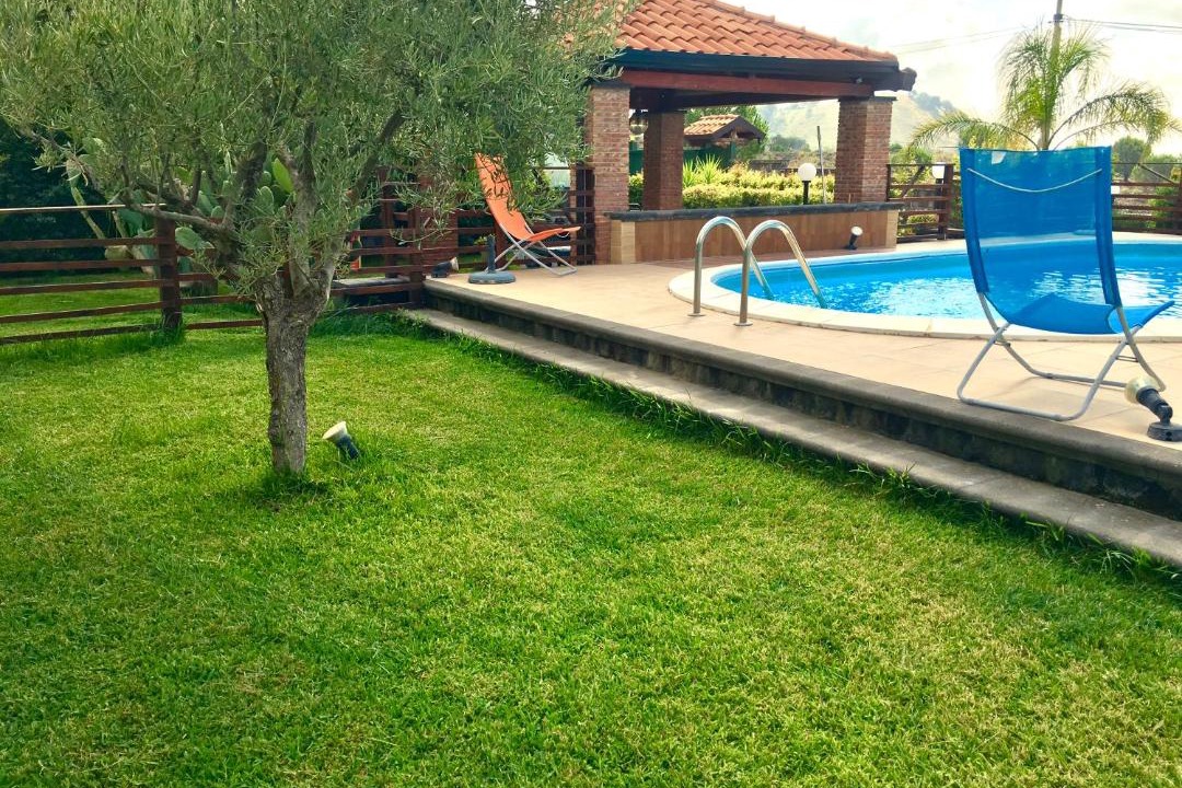 Photo of Others in Nicolosi