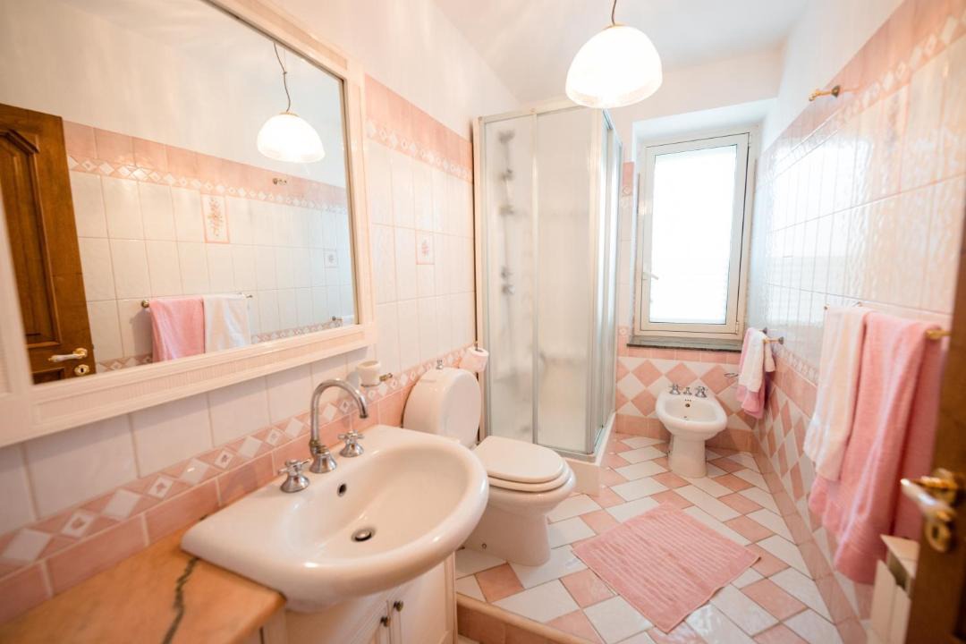Photo of Bathroom in Rovittello