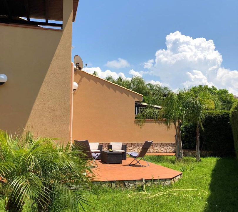 Photo of Buildings in Campofelice di Roccella