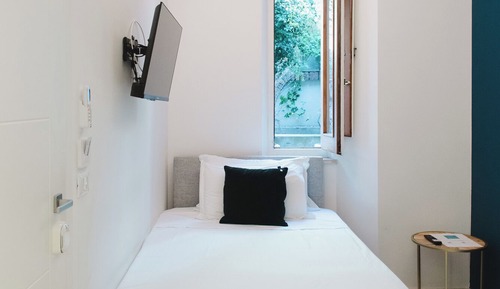 Deluxe Single Room