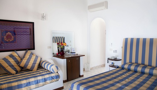 Superior Triple Room, Terrace, Sea View