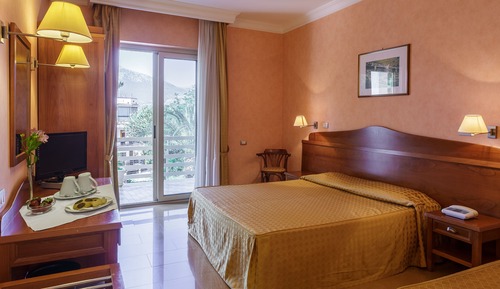 Superior Quadruple Room