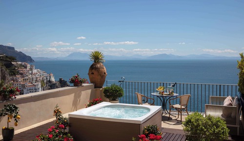 Junior Suite, 1 King Bed, Sea View (Terrace and Jacuzzi)