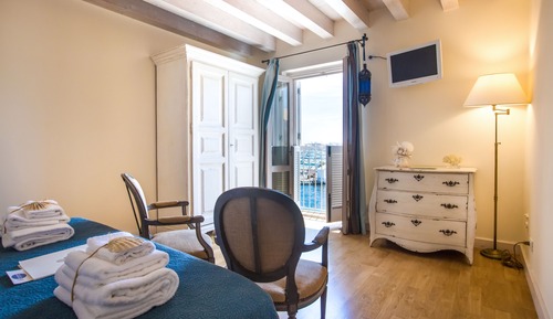 Classic Double Room