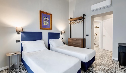 Deluxe Room, 2 Twin Beds, Non Smoking