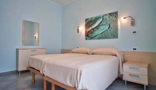 Comfort Apartment, 2 Bedrooms, Terrace, Partial Sea View