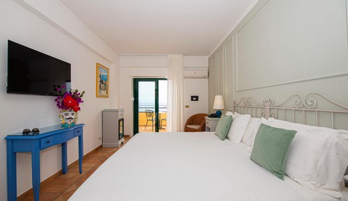 Classic Double Room