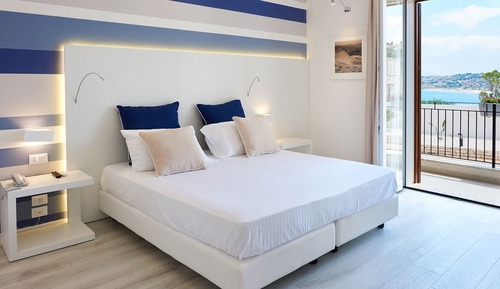 Double or Twin Room, Balcony, Sea View