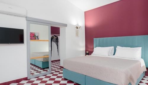 Double or Twin Room with Terrace