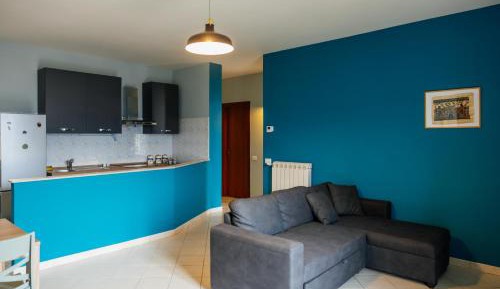 Two-Bedroom Apartment with Mountain View