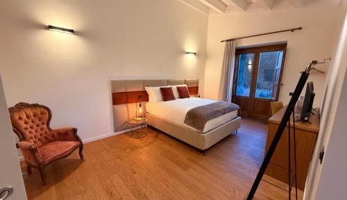 King Suite with Spa Bath
