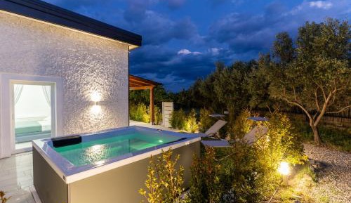 Superior Villa