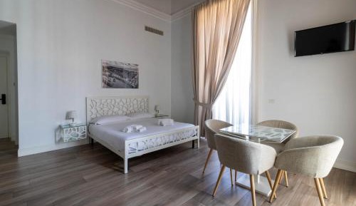 Deluxe Double Room with Sea View