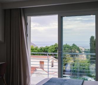 Superior Triple Room with Sea View
