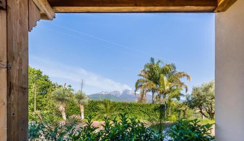 Junior Suite with Mountain View