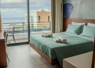 Deluxe Double Room with Balcony and Sea View