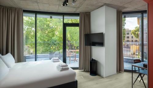 King Room with Balcony