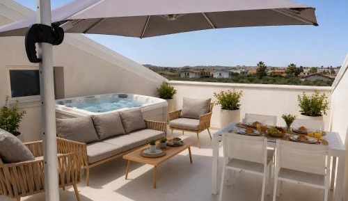 Two-Bedroom Deluxe Apartment with Ocean View