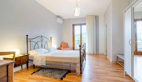 Deluxe Double Room with Bath