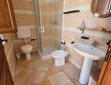 Double or Twin Room with Bathroom