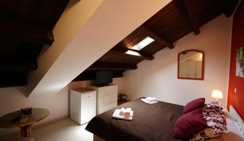 Large Double or Twin Room