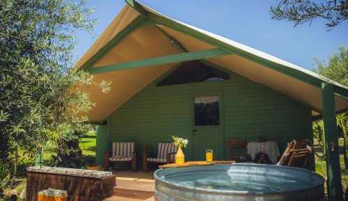Deluxe Bungalow