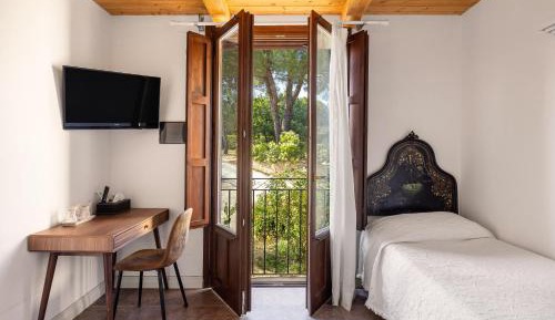 Executive Triple Room
