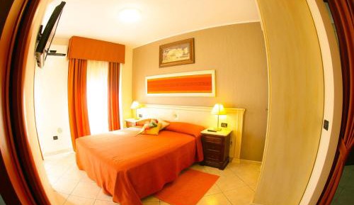 Basic Triple Room