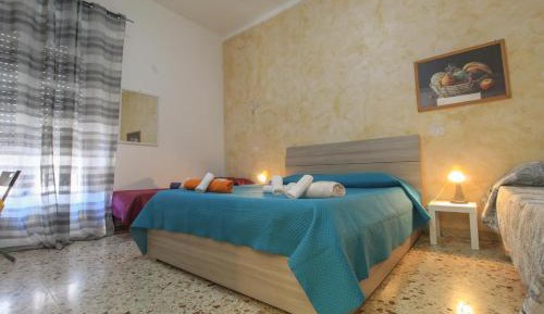 Quadruple Room with Private Bathroom