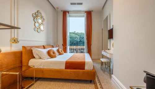 Junior Suite with Balcony