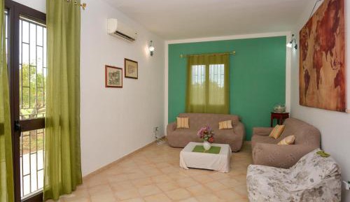 Six-Bedroom Holiday Home