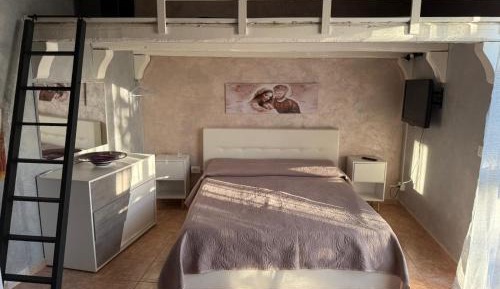 One-Bedroom Superior Apartment