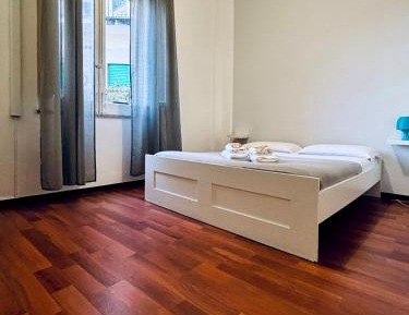 Standard Double Room with Shared Bathroom