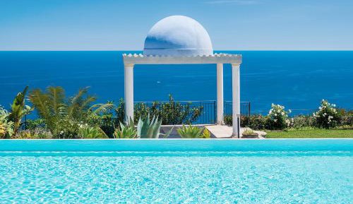 Villa with Sea View