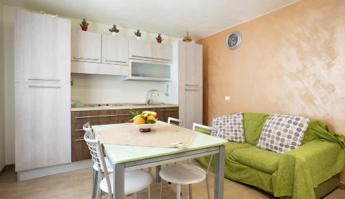 Superior One-Bedroom Apartment with Balcony