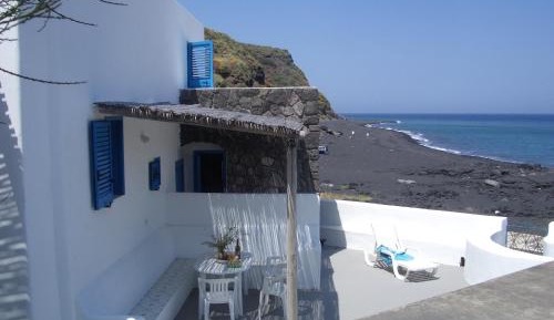 Villa - Beach Front