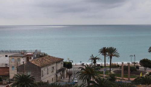 Superior Double Room with Balcony and Sea View