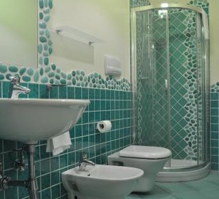One-Bedroom Apartment (4 Adults)