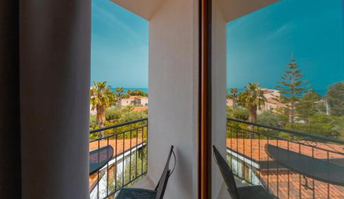 Superior Triple Room with Sea View