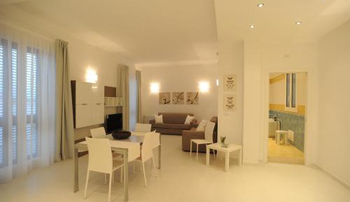 Large Studio with Terrace