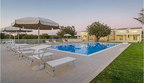 Two-Bedroom Holiday Home