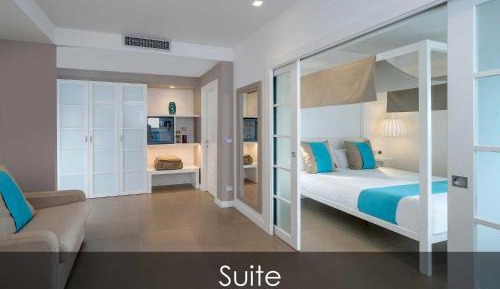 Deluxe Suite with Two Bedrooms