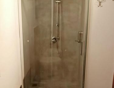 Deluxe Room (2 Adults + 1 Child)