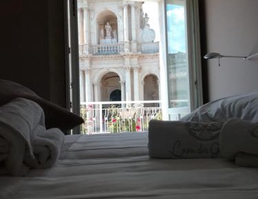 Deluxe Double or Twin Room with City View