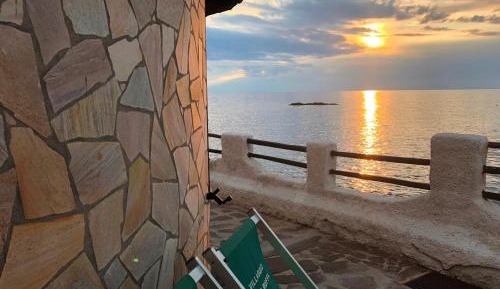 Deluxe Double or Twin Room with Sea View
