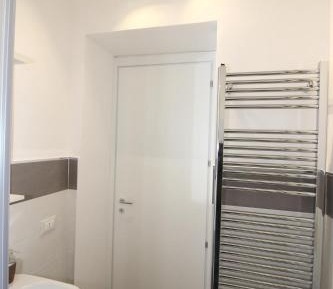 Twin Room with Private External Bathroom