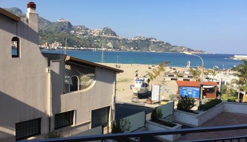 Studio Apartment with Sea View