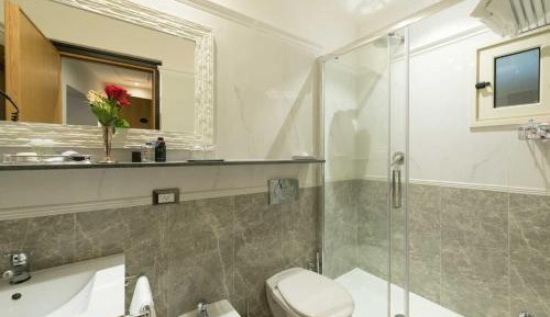 Double or Twin Room with Private Bathroom